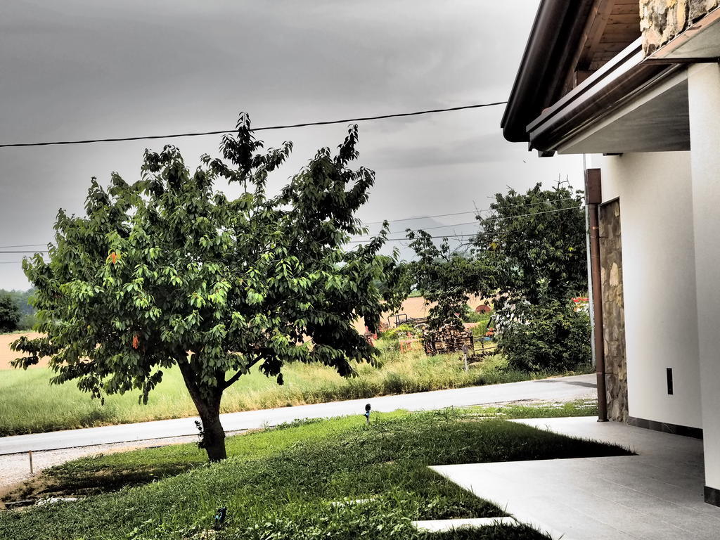 Alloggio Agrituristico Ai Tre Castelli Moruzzo Buitenkant foto
